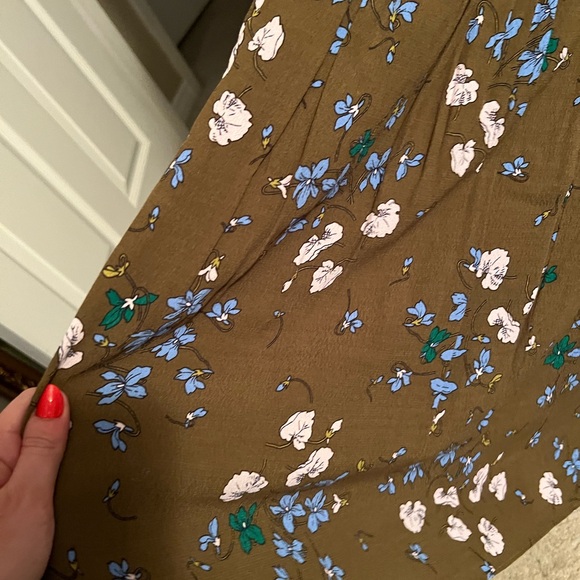 Ann Taylor Green Blue and Pink Floral V-Neck Bell 3/4 Sleeve Flowy Summer Dress - Picture 6 of 8